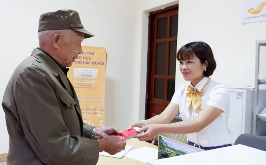 Có được lĩnh lương hưu ngay sau khi có quyết định cho nghỉ hưu trước tuổi?