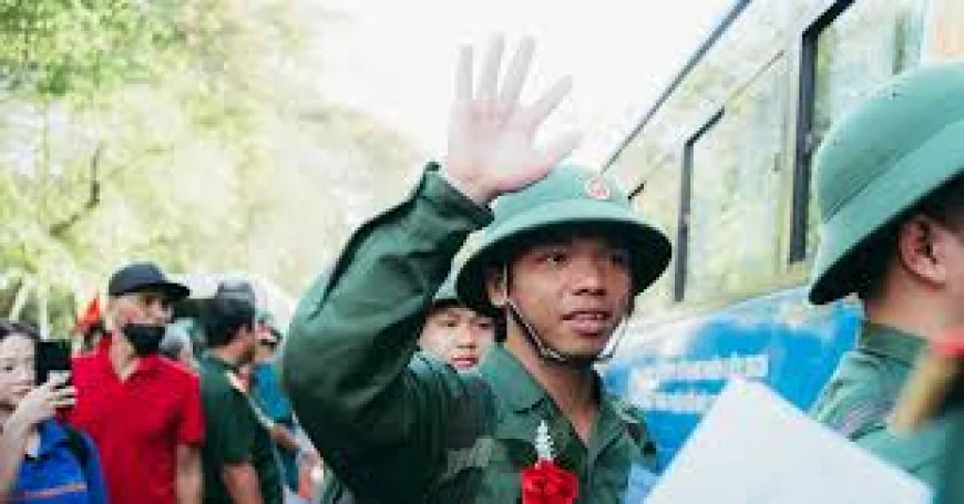 Ca sĩ, tu sĩ có được miễn nghĩa vụ quân sự không?
