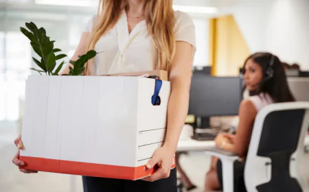 Có được chuyển nhân viên làm công việc khác và giảm 50% lương?