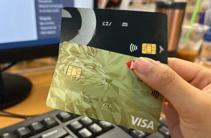 Tôi có phải trả tiền khi thẻ visa bị kẻ trộm sử dụng?