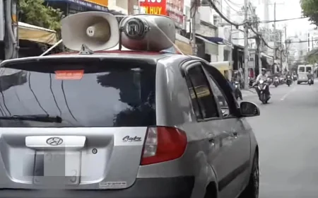 Tiếng loa quảng cáo từ xe hàng rong bủa vây người dân, phạt thế nào mới đúng?