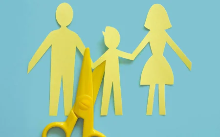 Vợ có thể phản đối di chúc chồng để lại tài sản cho con riêng?