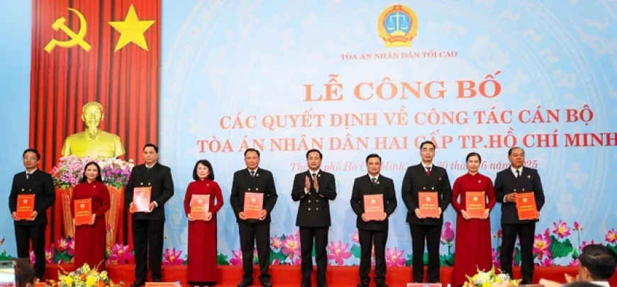 Nhân sự TAND TP.HCM mới và 19 tòa khu vực