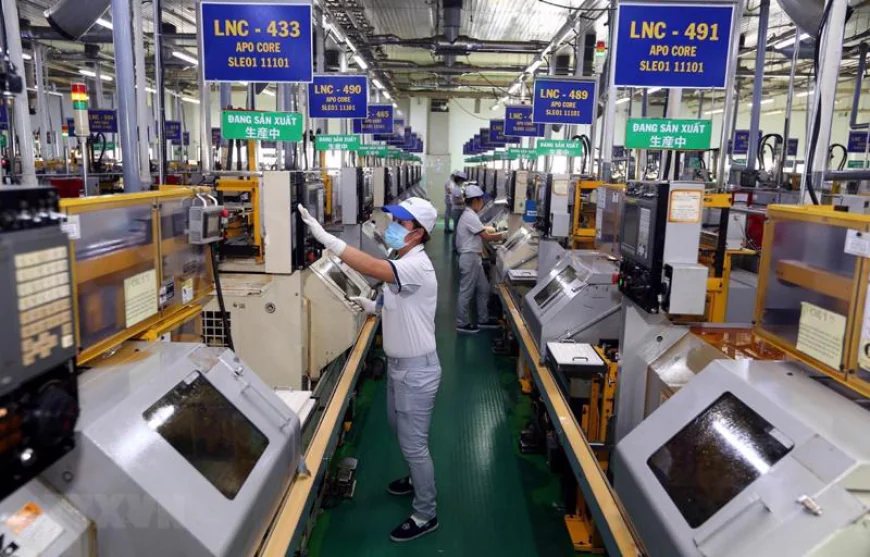 Nghiêm cấm gây phiền hà khi giải quyết thủ tục cho doanh nghiệp