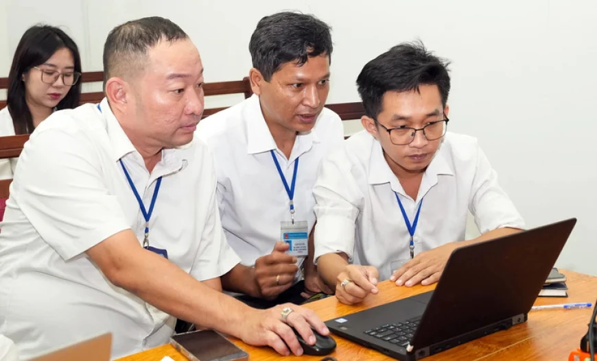 Những cán bộ, công chức nào được nhận thêm 5 triệu/tháng từ ngày 15-8?