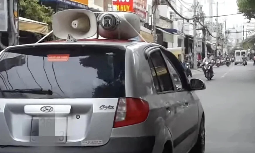 Tiếng loa quảng cáo từ xe hàng rong bủa vây người dân, phạt thế nào mới đúng?
