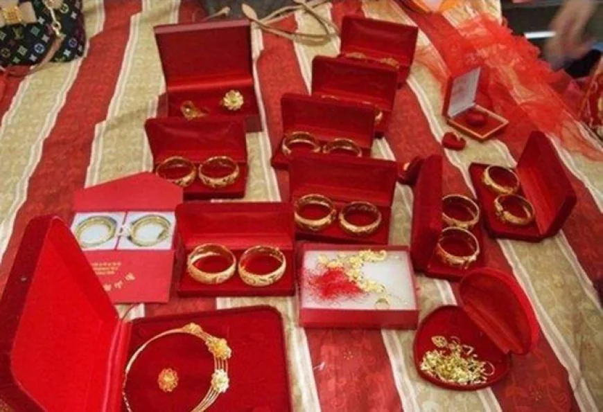 Tiền sính lễ đã chi tiêu hết, khi ly hôn tòa buộc vợ trả lại, có công bằng không?5