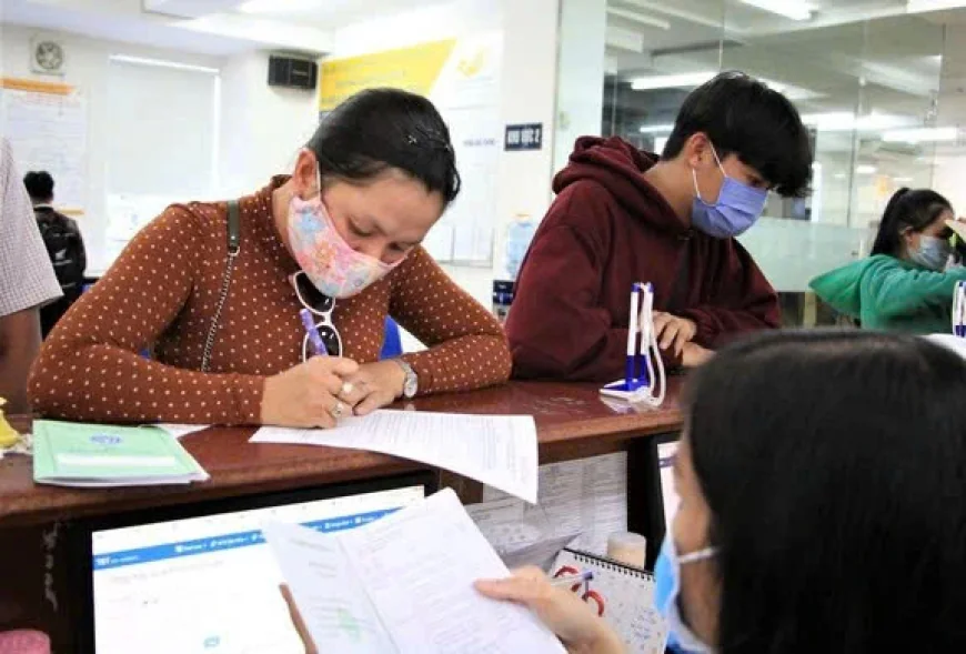 Lương hưu nhận qua tài khoản ngân hàng, có phải đóng thuế?