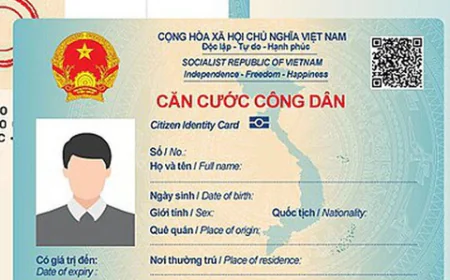 Người Việt ở nước ngoài chỉ có giấy khai sinh, làm gì để được cấp thẻ căn cước?