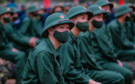 Sinh tháng 4-1998 thì còn tuổi đi nghĩa vụ quân sự không?