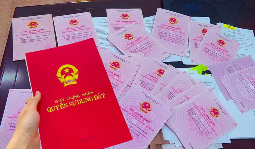 Phân cấp, ủy quyền trong cấp Giấy chứng nhận quyền sử dụng đất