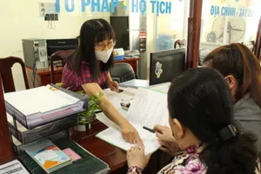 Chưa có kế hoạch tinh giản biên chế, cán bộ có được xin nghỉ việc theo Nghị định 154/2025