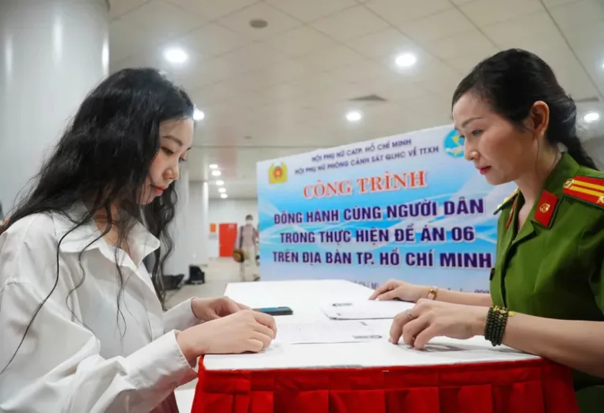 Việt kiều muốn làm căn cước có được không?