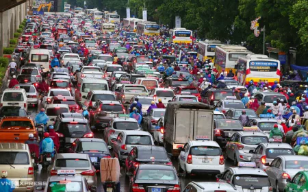 Vô tình lọt vào ảnh sự kiện đông người, tôi có quyền yêu cầu gỡ bỏ?