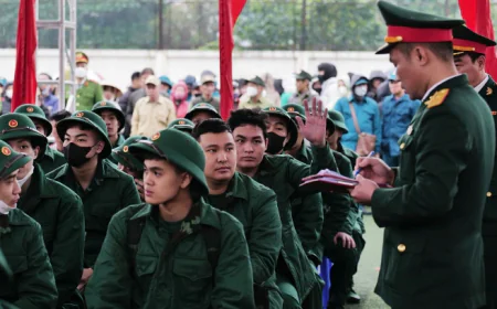 Học đến lớp mấy thì được đi nghĩa vụ quân sự?