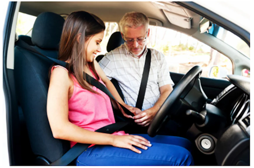 Không thắt dây an toàn khi lái xe sẽ bị phạt bao nhiêu tiền?