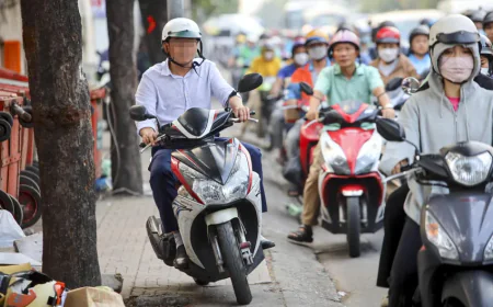 Không đóng phạt nguội xe máy, nhiều thủ tục sẽ bị 'treo'