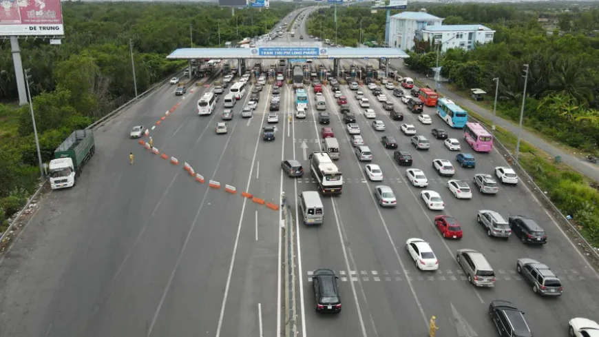 Từ 1-10, tài khoản giao thông hết tiền khi xe qua BOT có bị phạt?