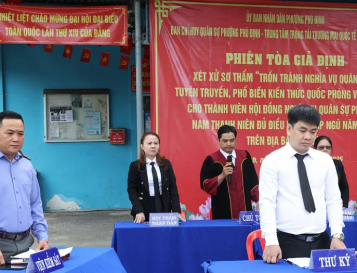 Tổ chức phiên tòa giả định nhằm nâng cao ý thức chấp hành nghĩa vụ quân sự